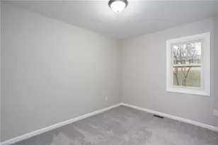 1528 Idlewild Ave, Burlington, NC 27217 - Photo 40