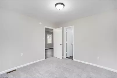 1528 Idlewild Avenue, Burlington, NC 27217 - Photo 48