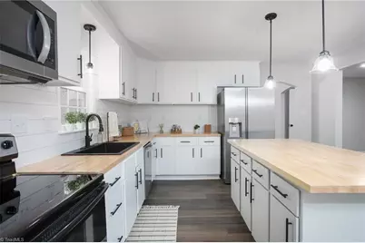 1528 Idlewild Avenue, Burlington, NC 27217 - Photo 28