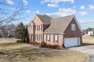 8596 Oak Meadows Dr, Kernersville, NC 27284 - Photo 36