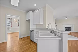 8596 Oak Meadows Dr, Kernersville, NC 27284 - Photo 12