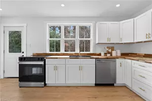 1604 E Lexington Ave, High Point, NC 27262 - Photo 16