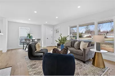 1604 E Lexington Avenue, High Point, NC 27262 - Photo 8