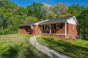 5920 Loop Rd, Clemmons, NC 27012 - Photo 2