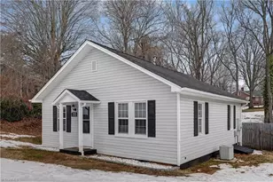 507 Washington St, Mayodan, NC 27027 - Photo 1