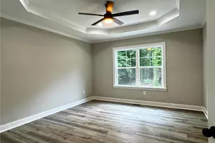 605 Kendall St, Eden, NC 27288 - Photo 8