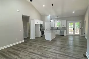 605 Kendall St, Eden, NC 27288 - Photo 6