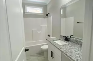 605 Kendall St, Eden, NC 27288 - Photo 18