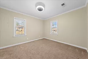 531 N Elm St, Asheboro, NC 27203 - Photo 26