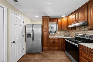 531 N Elm St, Asheboro, NC 27203 - Photo 12