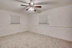640 Hemlock Dr, Asheboro, NC 27205 - Photo 18
