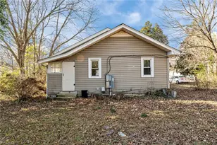 612 Willard St, Greensboro, NC 27405 - Photo 36