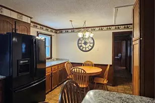 930 Walker St, Reidsville, NC 27320 - Photo 6