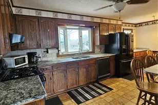 930 Walker St, Reidsville, NC 27320 - Photo 4