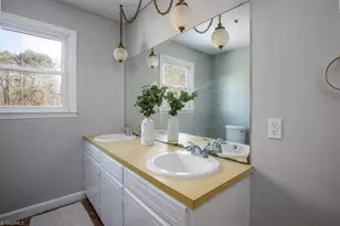 221 Delk Rd, Lexington, NC 27292 - Photo 10