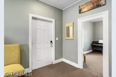 407 Oak Street, Graham, NC 27253 - Photo 6