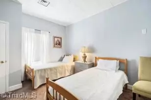 407 Oak St, Graham, NC 27253 - Photo 20