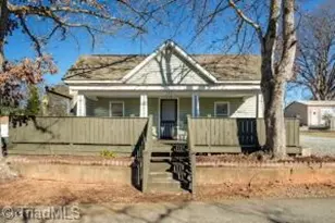 407 Oak St, Graham, NC 27253 - Photo 36