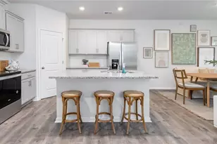 1670 Hallview Ct, Kernersville, NC 27284 - Photo 6