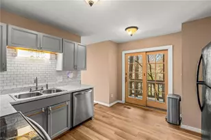 101 Maple Hill Ct, Winston-Salem, NC 27106 - Photo 18