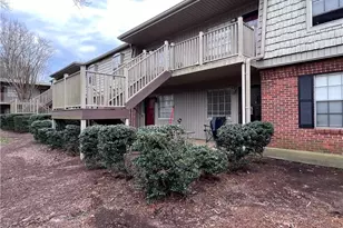 3818 Country Club Rd, Winston-Salem, NC 27104 - Photo 2