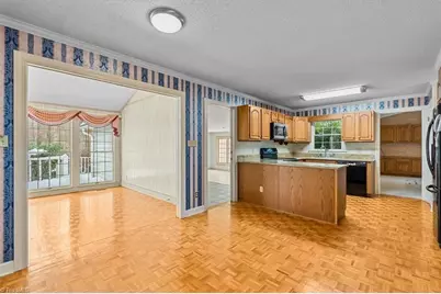 1616 Heathcliff Road, High Point, NC 27262 - Photo 14