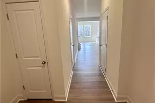 1277 Hammond Dr, Mebane, NC 27302 - Photo 2