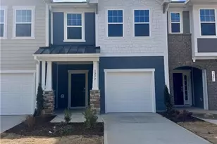 1277 Hammond Dr, Mebane, NC 27302 - Photo 1