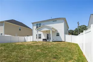 4760 Bell West Dr, Kernersville, NC 27284 - Photo 4