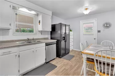 7121 Ridge Road, Tobaccoville, NC 27050 - Photo 8