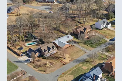 812 Wood Dale Drive, Kernersville, NC 27284 - Photo 32