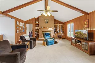 812 Wood Dale Dr, Kernersville, NC 27284 - Photo 14