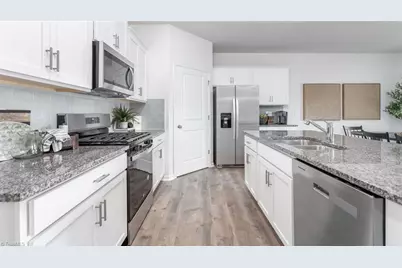 652 Bryson Boulevard, Winston-Salem, NC 27295 - Photo 6