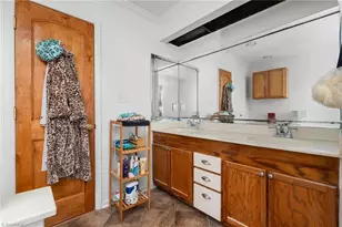 1884 Stonewood Dr, Winston-Salem, NC 27103 - Photo 26