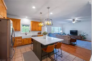 360 Sunset Rd, Clemmons, NC 27012 - Photo 6