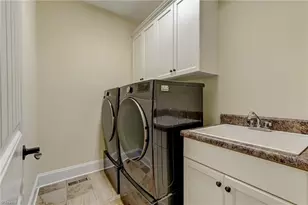 8925 Grv Pk Dr, Oak Ridge, NC 27310 - Photo 16