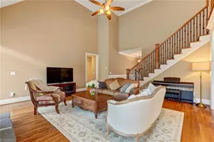 8925 Grv Pk Dr, Oak Ridge, NC 27310 - Photo 10