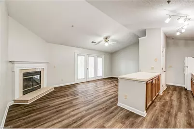 5934 Friendly Avenue, Greensboro, NC 27410 - Photo 6