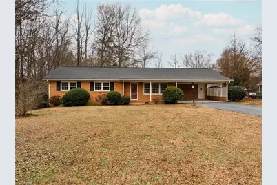 576 N Nc Highway 87, Burlington, NC 27217 - Photo 1