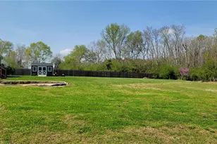 7657 Oak Flat Ln, Snow Camp, NC 27349 - Photo 32