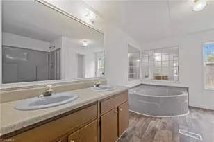 509 N Foster St, Liberty, NC 27298 - Photo 28