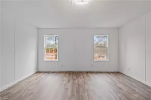 509 N Foster St, Liberty, NC 27298 - Photo 26