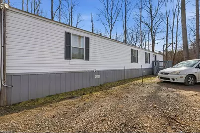 105 E Brocktown Road, Moravian Falls, NC 28654 - Photo 12