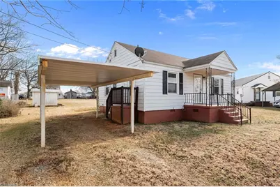 312 Pickett Circle, Liberty, NC 27298 - Photo 4