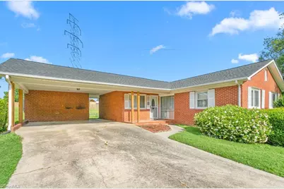 415 Crestview Drive, Thomasville, NC 27360 - Photo 1