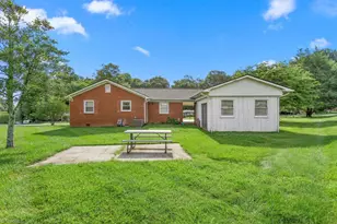 415 Crestview Dr, Thomasville, NC 27360 - Photo 22