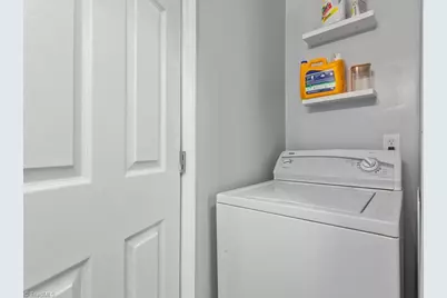 415 Crestview Drive, Thomasville, NC 27360 - Photo 12