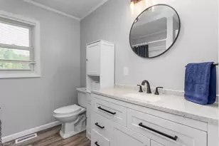 415 Crestview Dr, Thomasville, NC 27360 - Photo 10