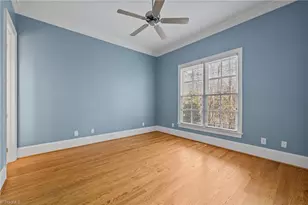 900 Jefferson Wood Ln, Greensboro, NC 27410 - Photo 26