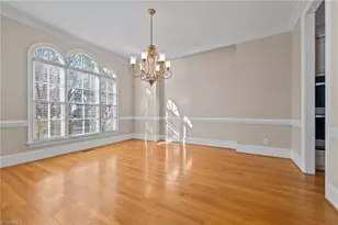 900 Jefferson Wood Ln, Greensboro, NC 27410 - Photo 10